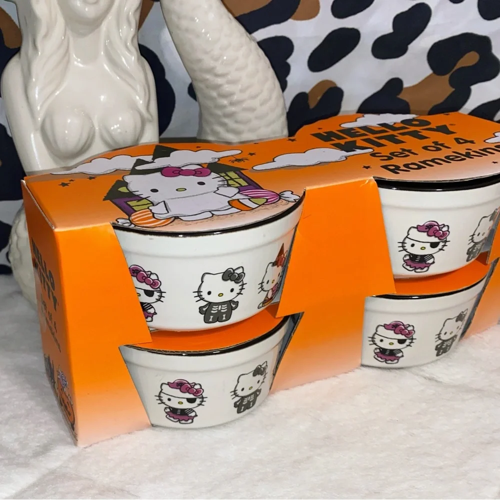 HELLO KITTY RAMEKIN BOWLS SET OF 4 BY SANRIO